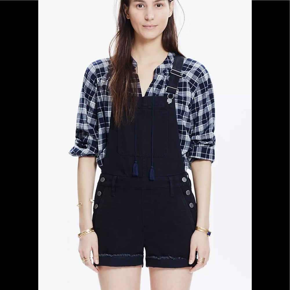 Madewell Adirondack Short Overalls in Washed Black medium M